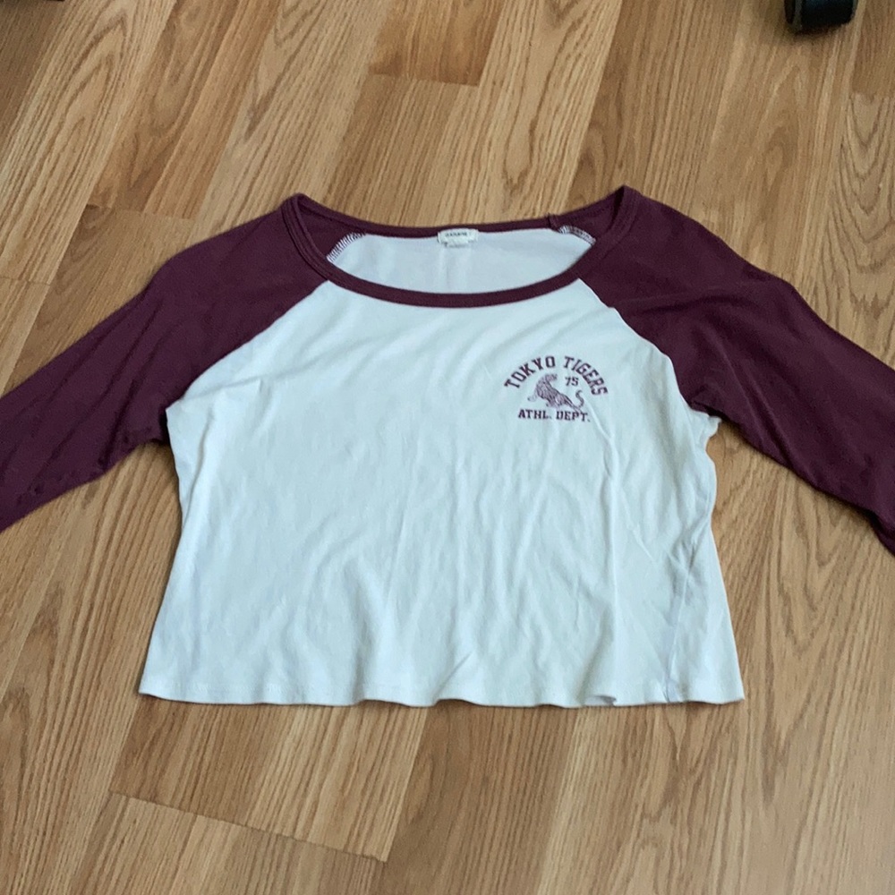 cropped t-shirt